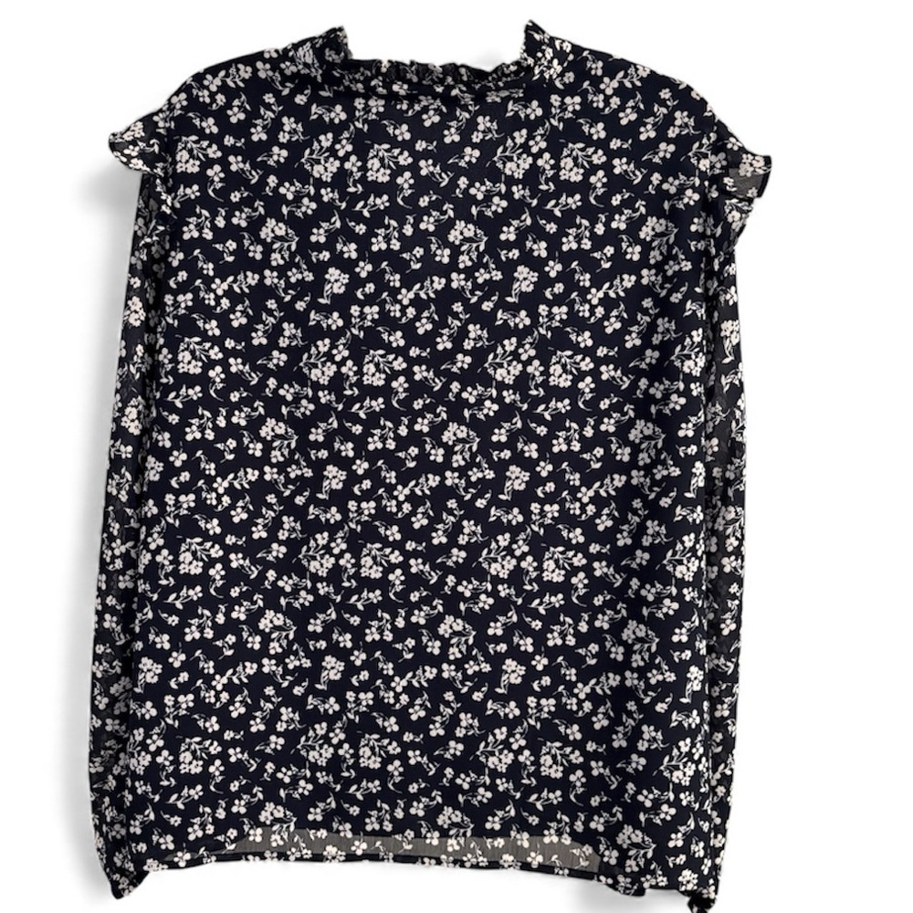 J.Crew Factory V-Neck Crinkle Top in Black with White Floral Print Size 3XL - Picture 3 of 10